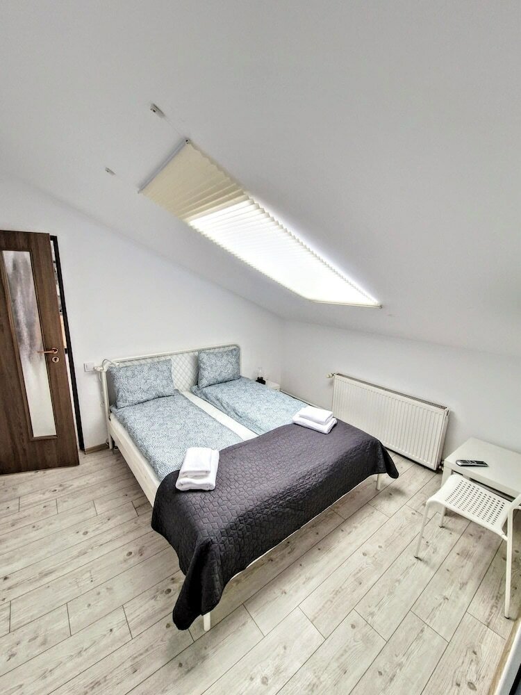 Фото Main Square Apartments & More