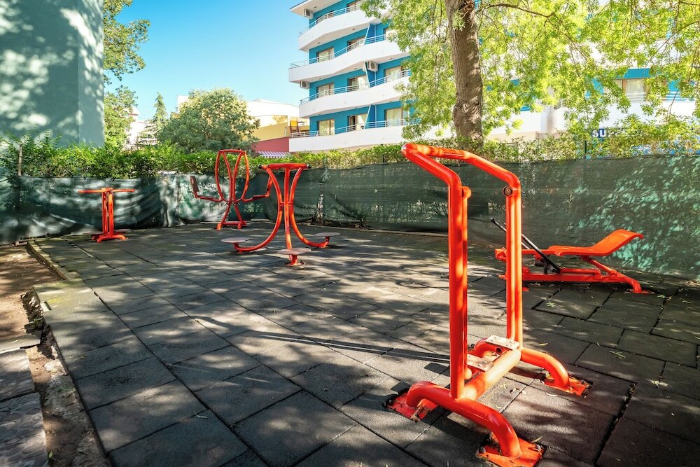 Фото Mpm Kalina Garden Hotel