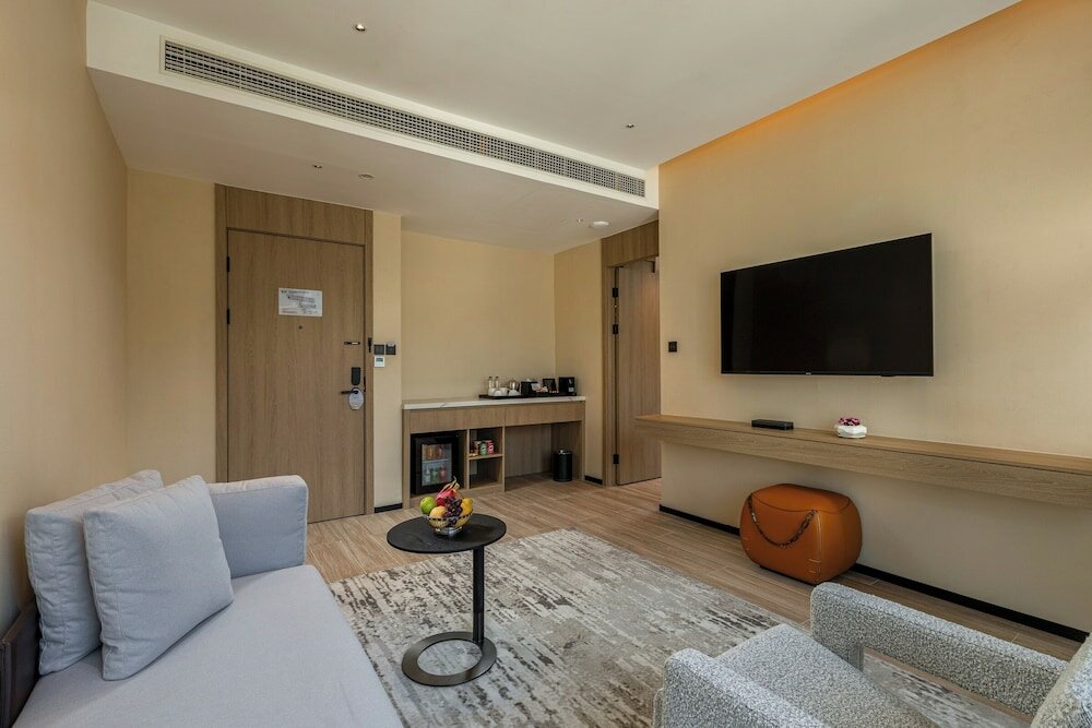 Фото Laya Resort Phuket