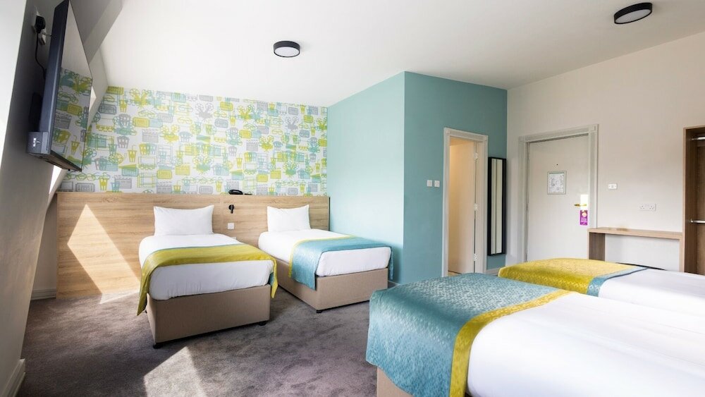 Фото Camden Deluxe Hotel