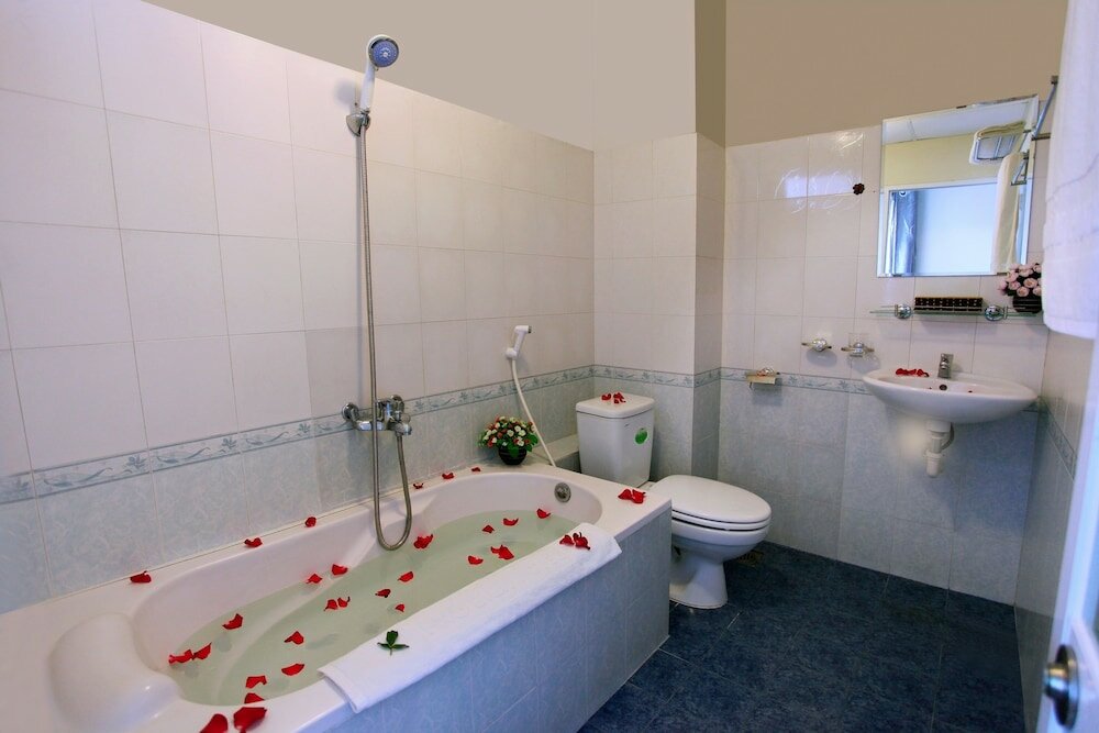 Фото Pho Bien Hotel