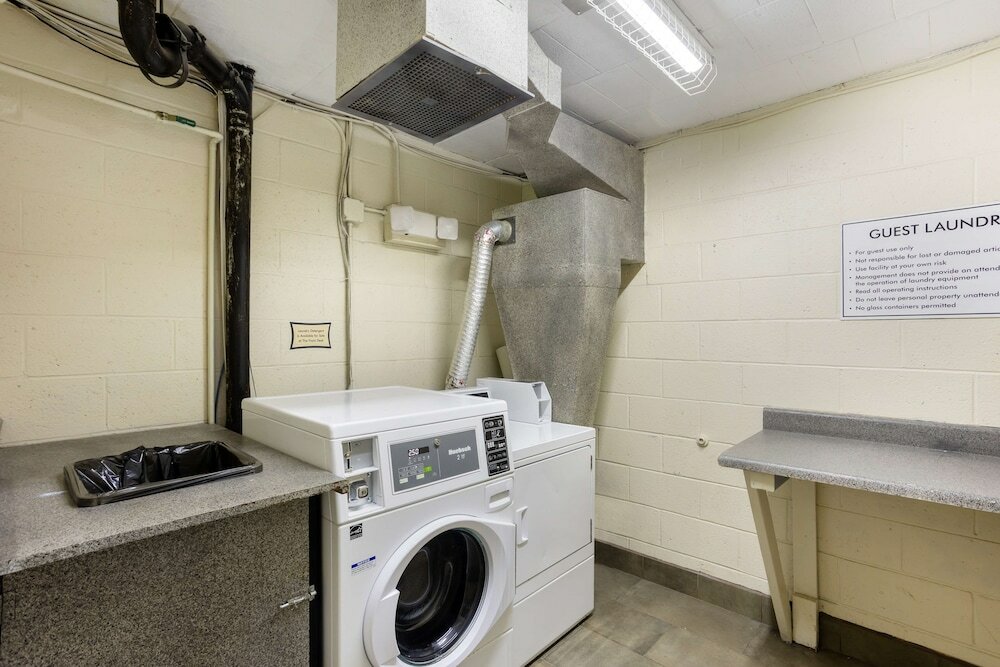 Фото Best Western Plus Reading Inn & Suites