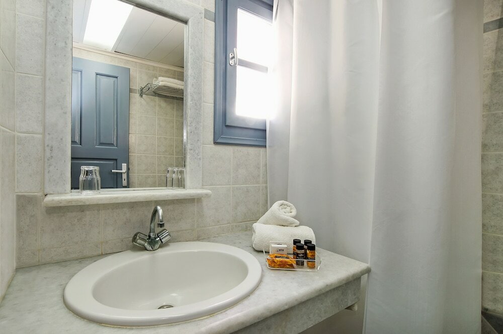 Фото Atlantis Beach Villa