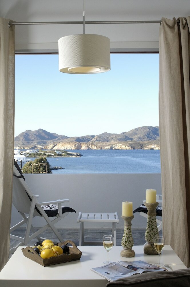 Фото Kapetan Tasos Suites