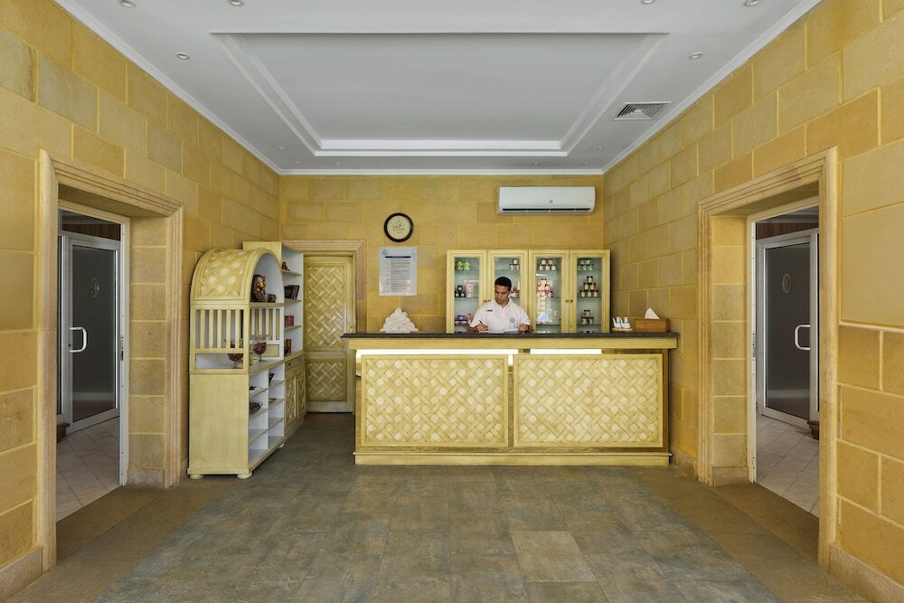 Фото Palm Royale Resort Soma Bay