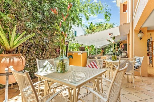 Гостиница Martinique on Macrossan в Порту-Дугласе