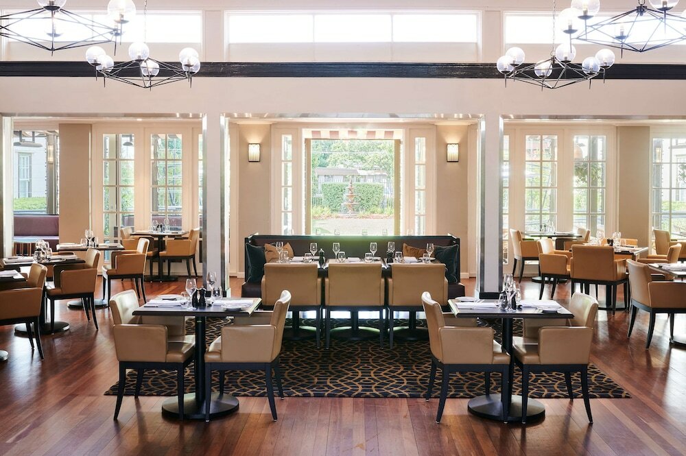 Фото Hotel Kurrajong Canberra