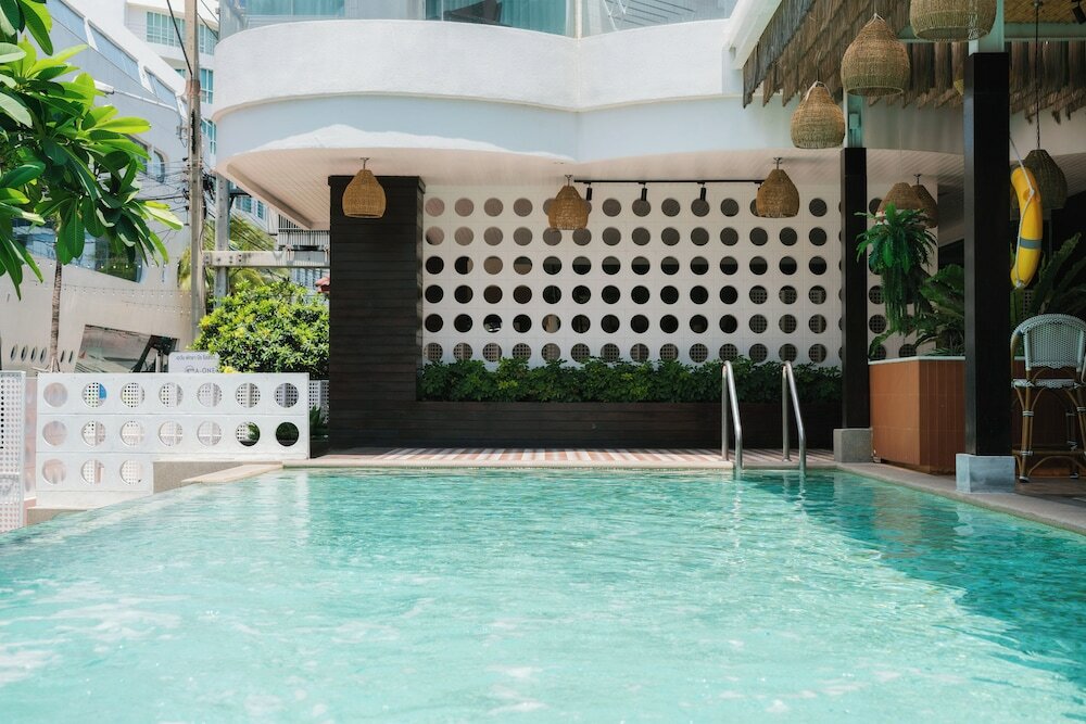 Фото A-One Pattaya Beach Resort