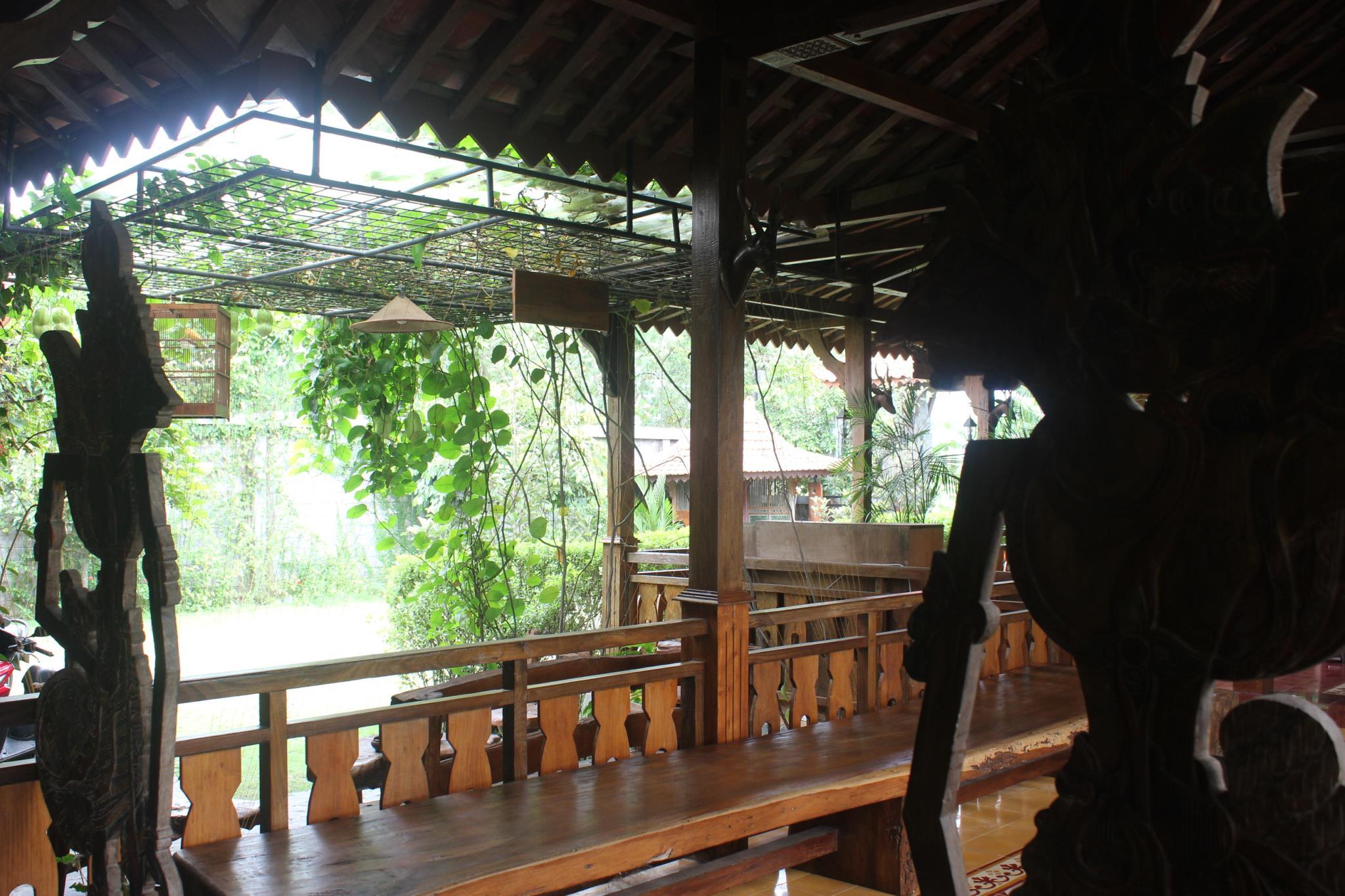 Фото Joglo Ayem Tentrem