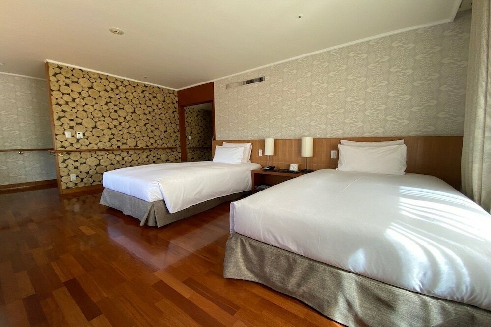 Фото Karuizawa Prince Hotel East