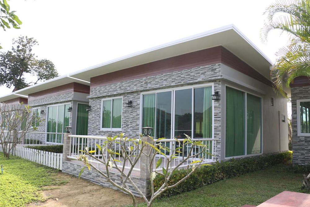 Фото Rai Fahpratan Home and Garden