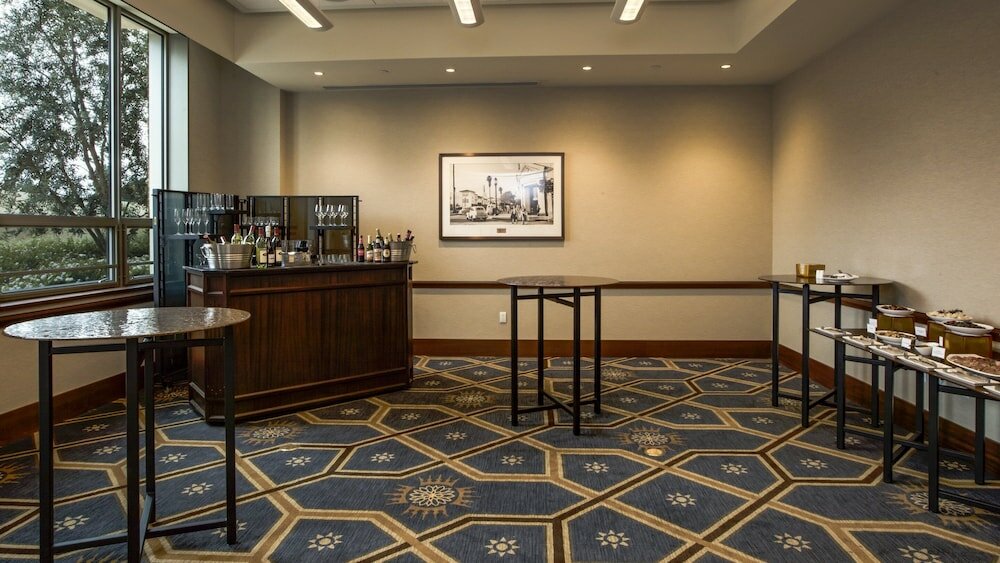 Фото UCLA Luskin Conference Center