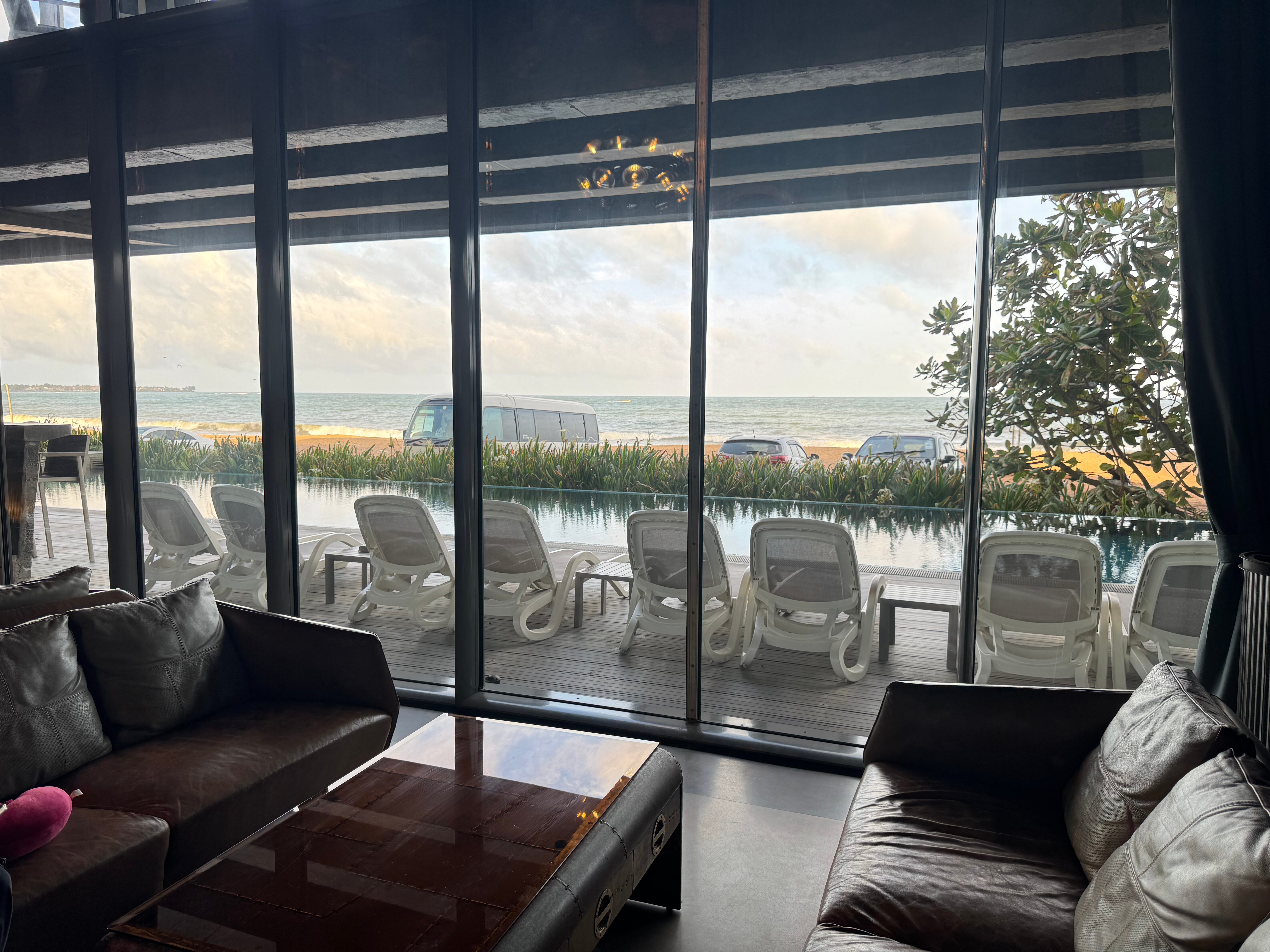 Фото Pledge Scape