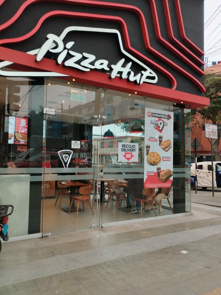 Cafe Pizza Hut, Lima, photo