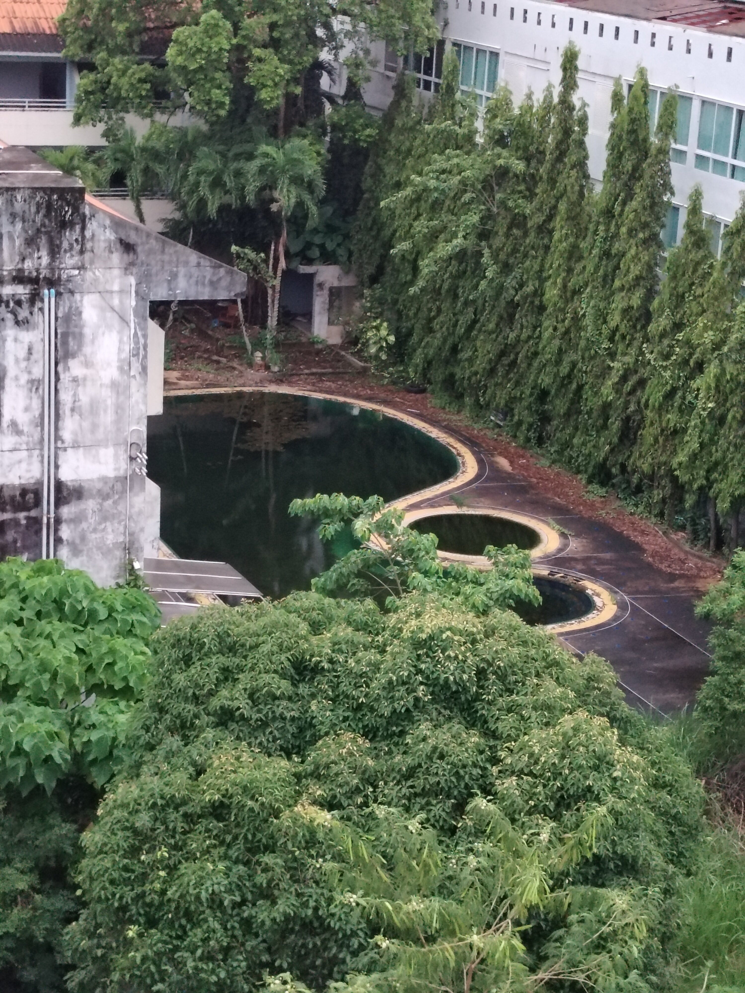 Фото JonoX Phuket Karon Hotel