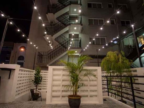 Фото The Southern Boutique Hotel