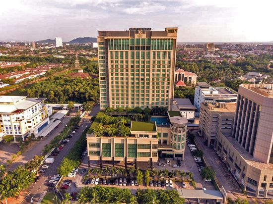 Фото The Light Hotel Penang