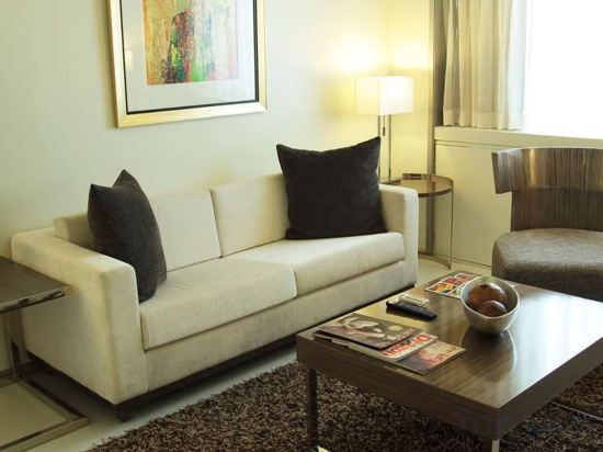 Фото Quest Hotel & Conference Center