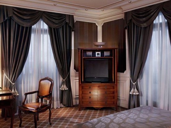 Фото Hotel Fenix Gran Meliá - The Leading Hotels of the World