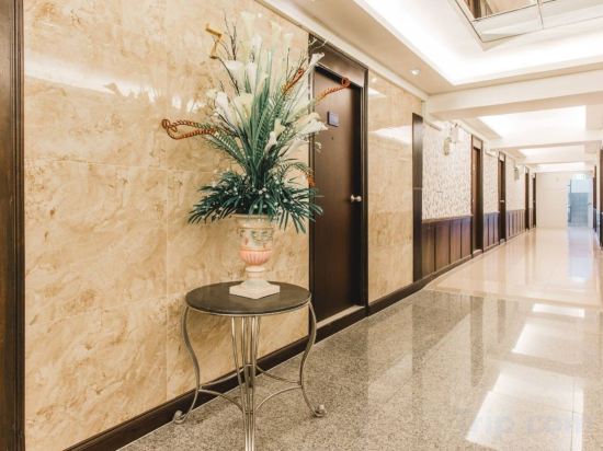 Фото Convenient Park Bangkok