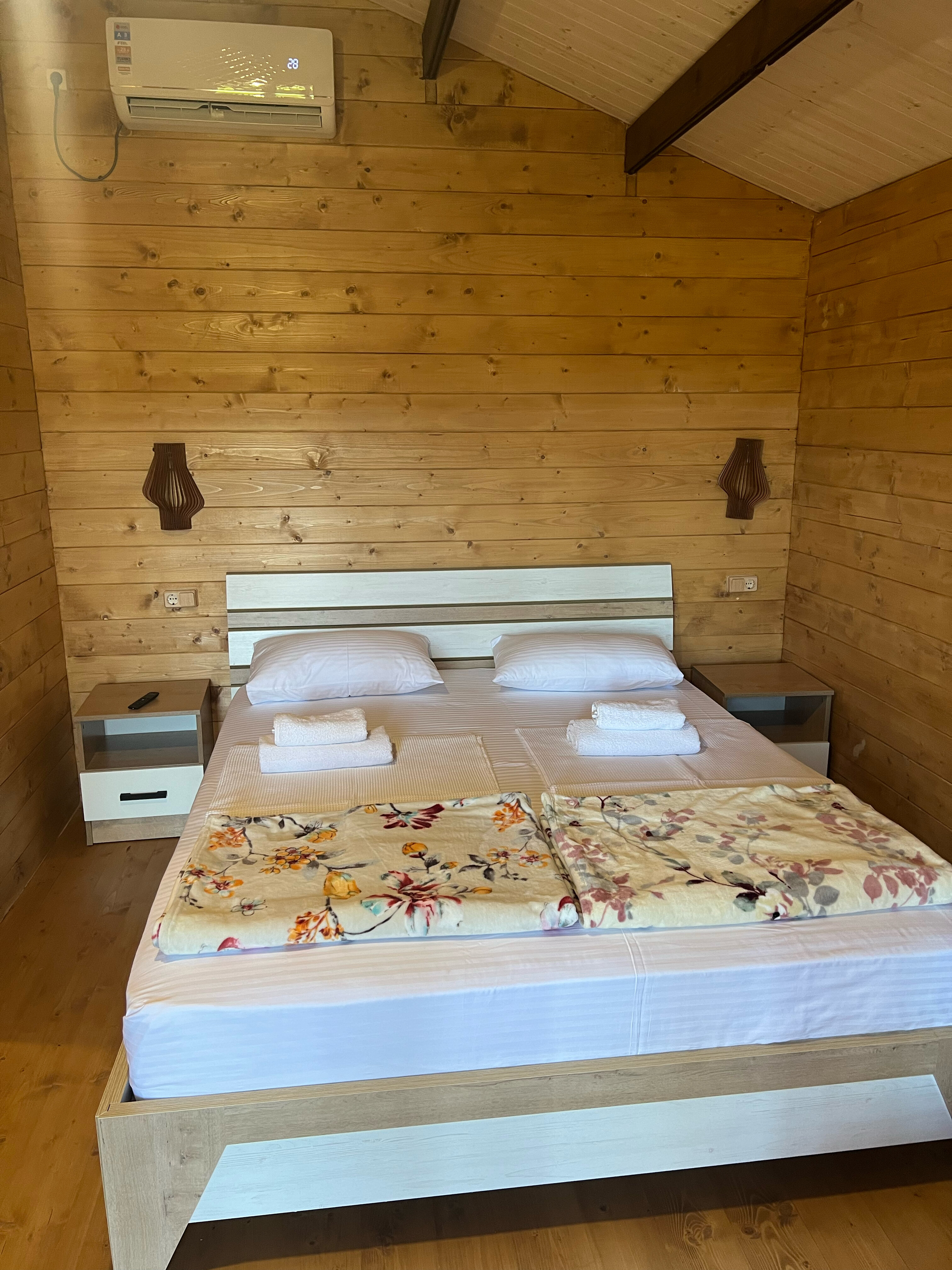 Фото Эко-отель Кедровый