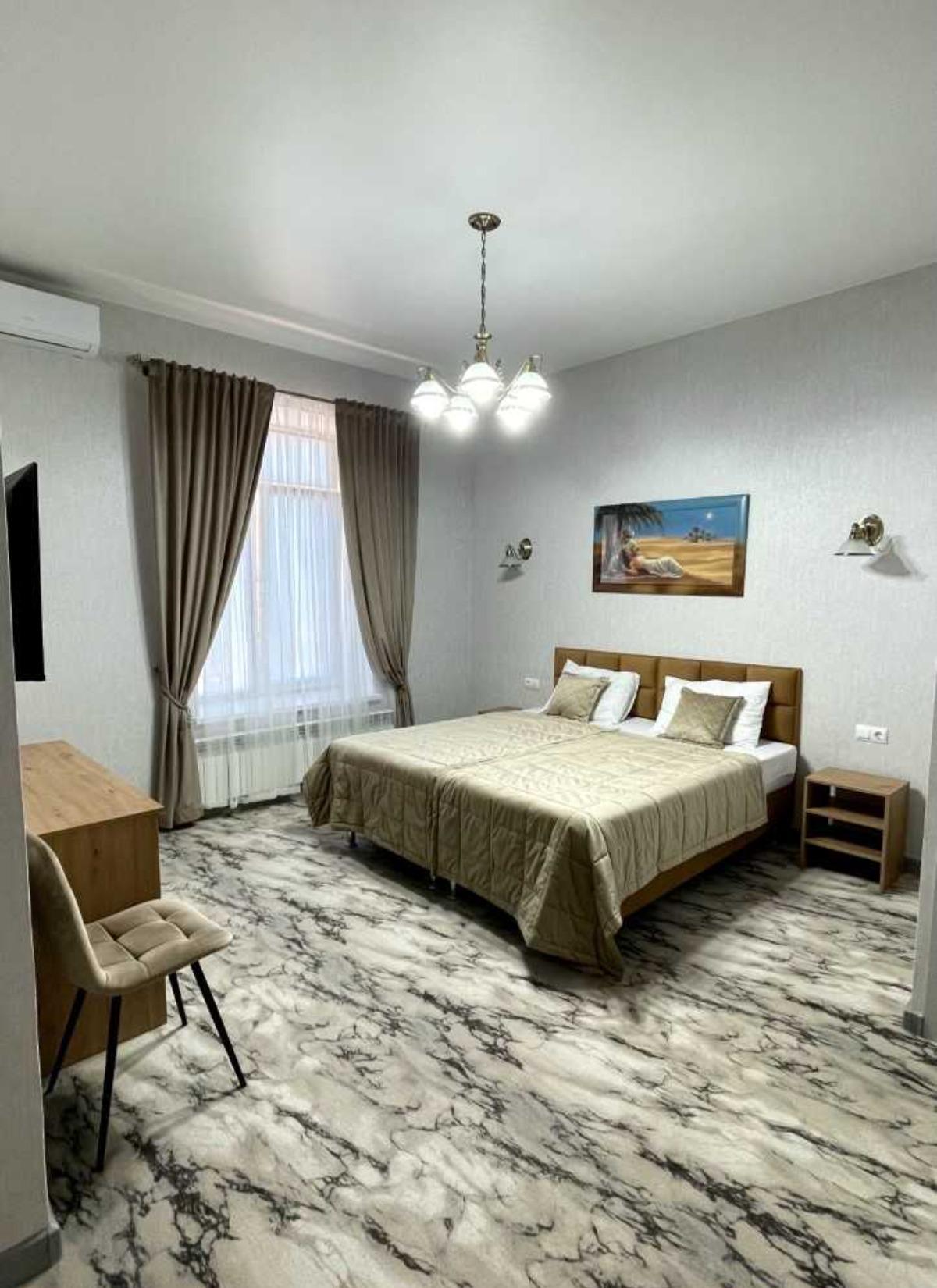 Фото отеля 2