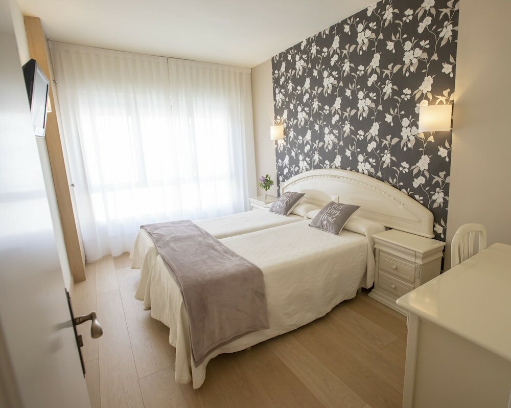 Фото Hotel Ciudad De Calahorra