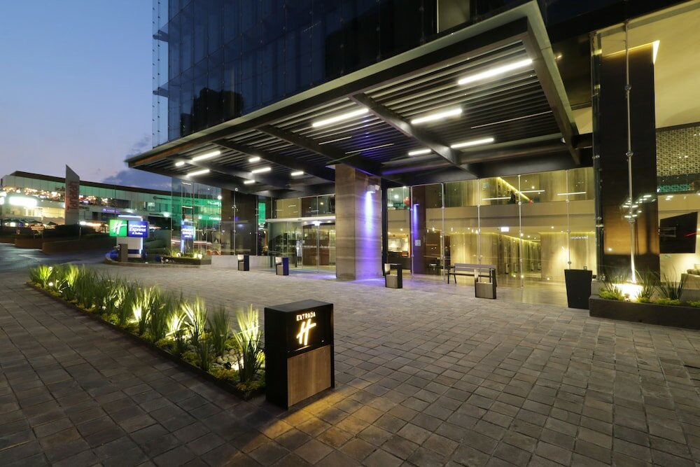 Фото Holiday Inn Express & Suites Monterrey Valle, an Ihg Hotel