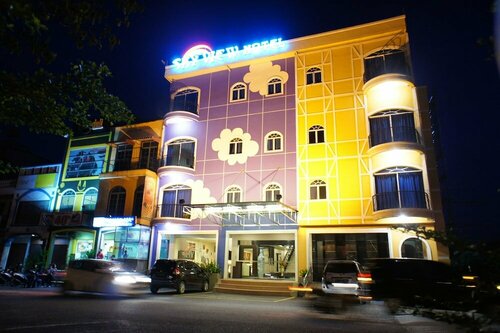 Гостиница Sky View Hotel на Провинции Острова Риау