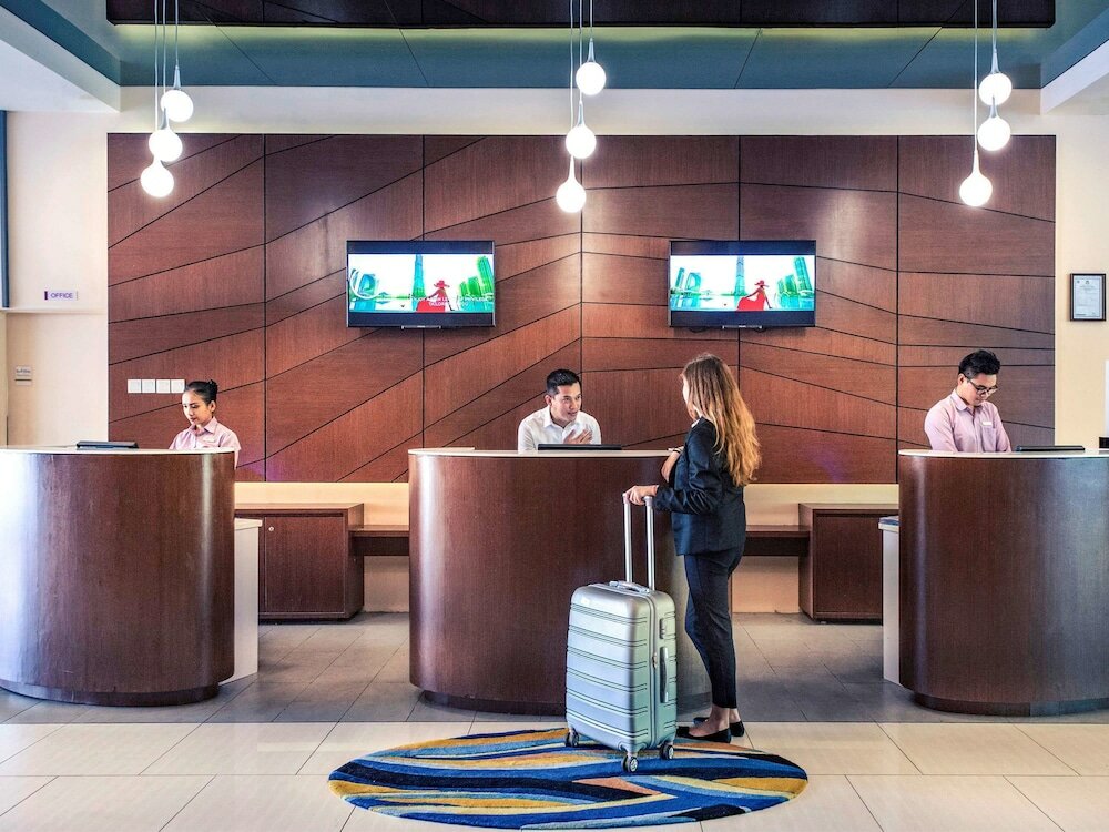 Фото Mercure Kota Kinabalu City Centre