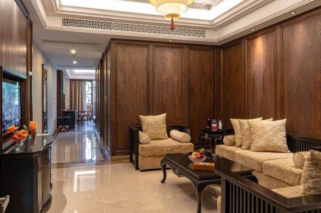 Фото Dockside Boutique Hotel