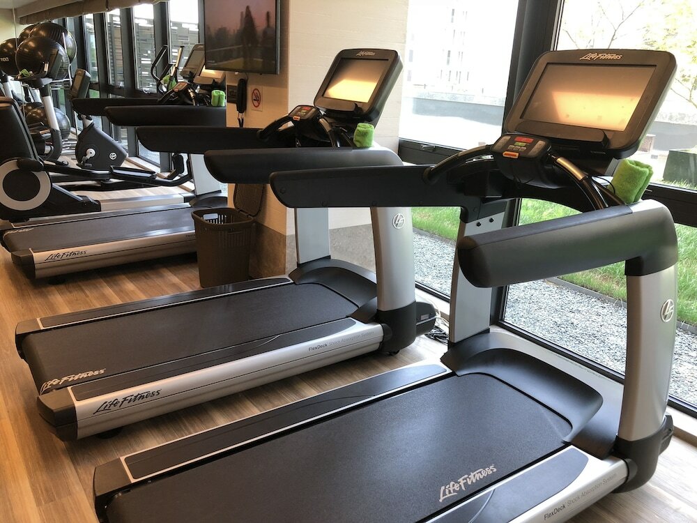 Фото Courtyard by Marriott Shanghai Hongqiao