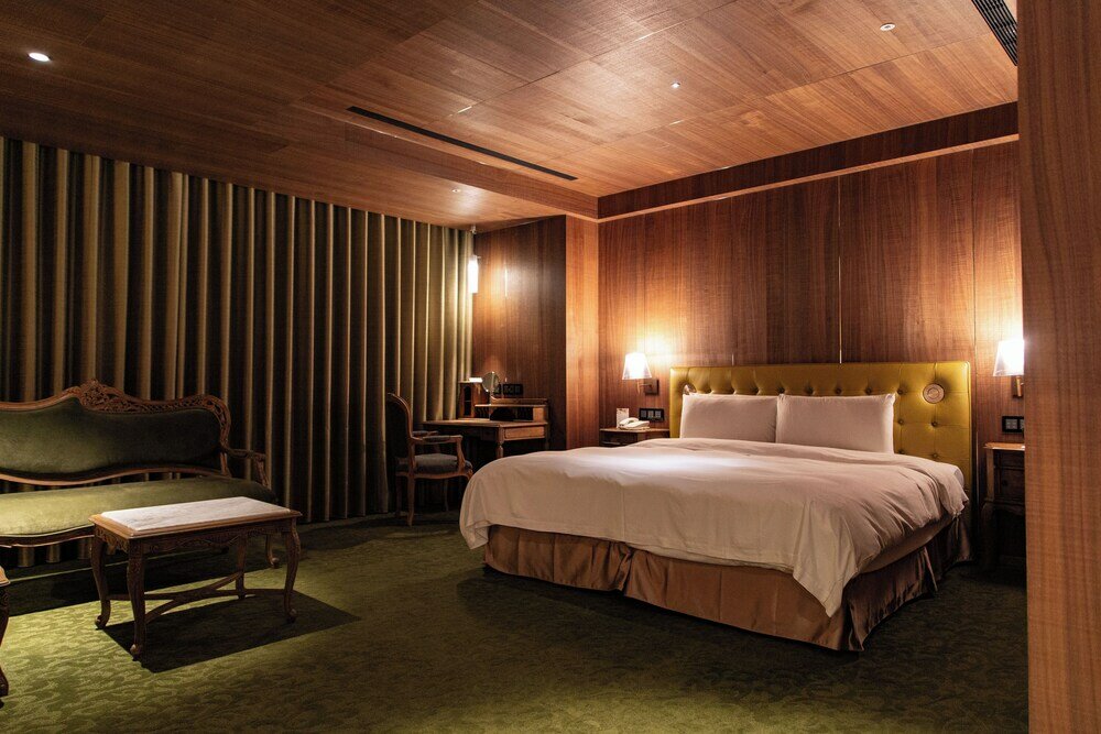 Фото Inhouse Hotel Grand