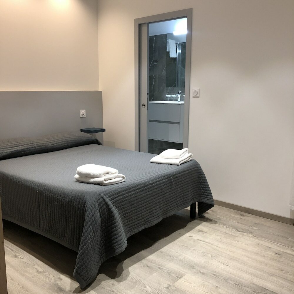 Фото Hotel le Dauphin