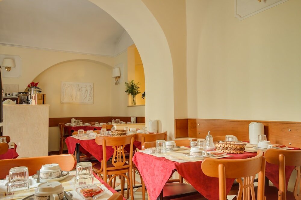 Фото Hotel RomAntica