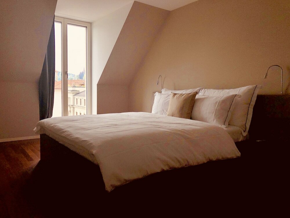 Фото Lucerne Lake View Apartments