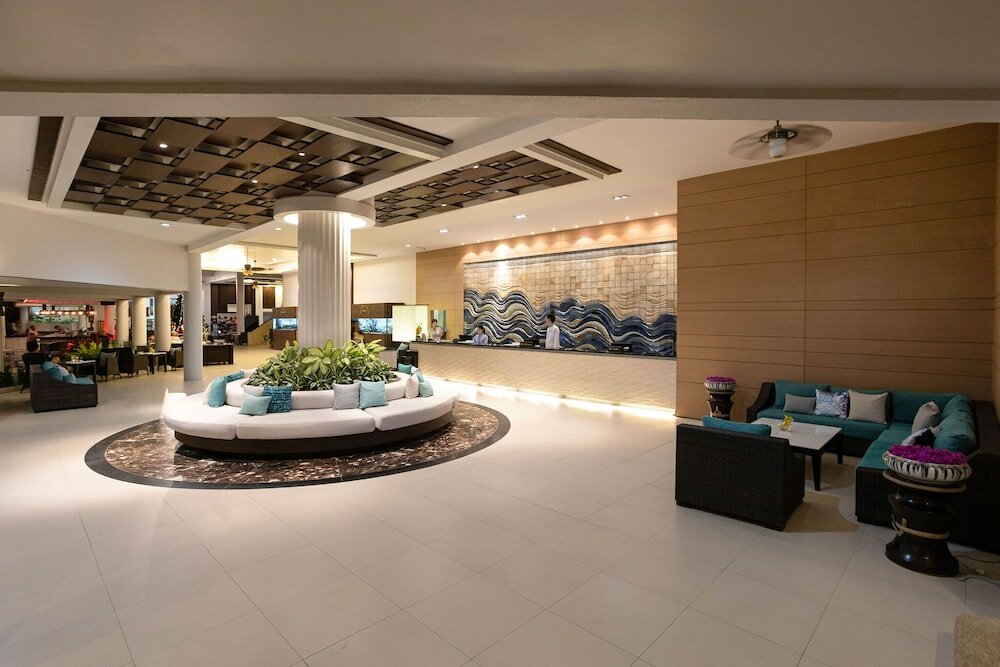 Фото The Cha-am Methavalai Hotel