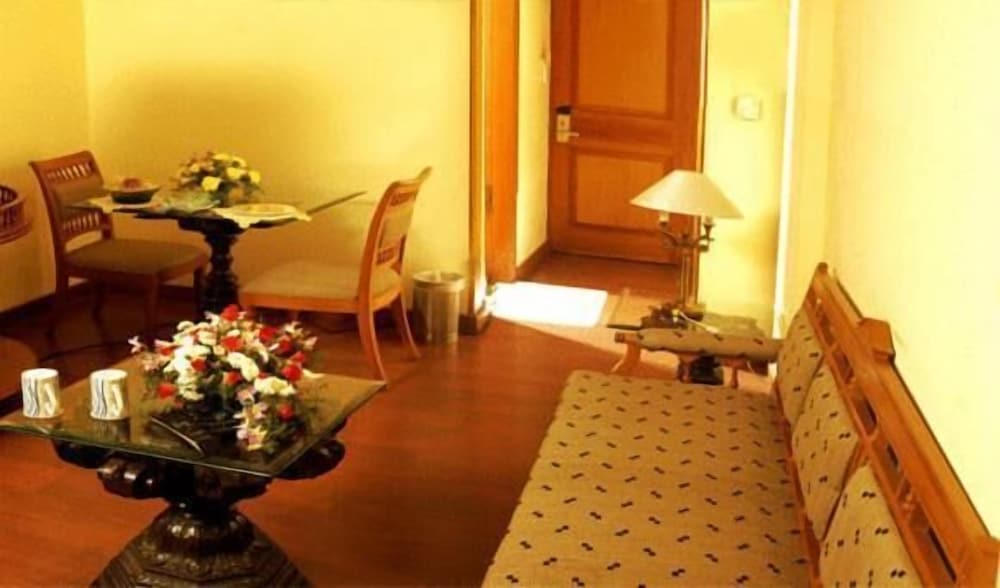 Фото Beverly Hotel