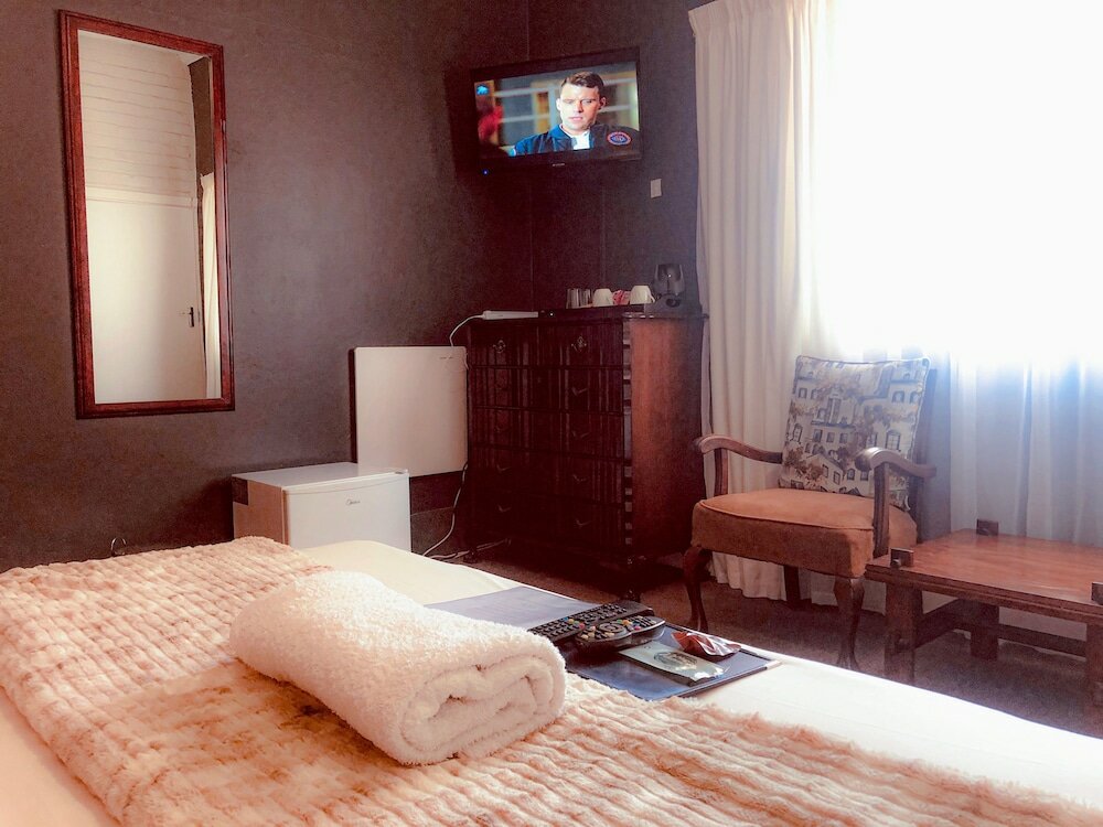 Фото Selborne Bed and Breakfast