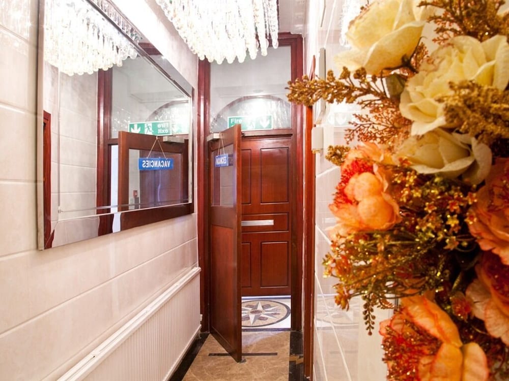 Фото City Inn Russell Square