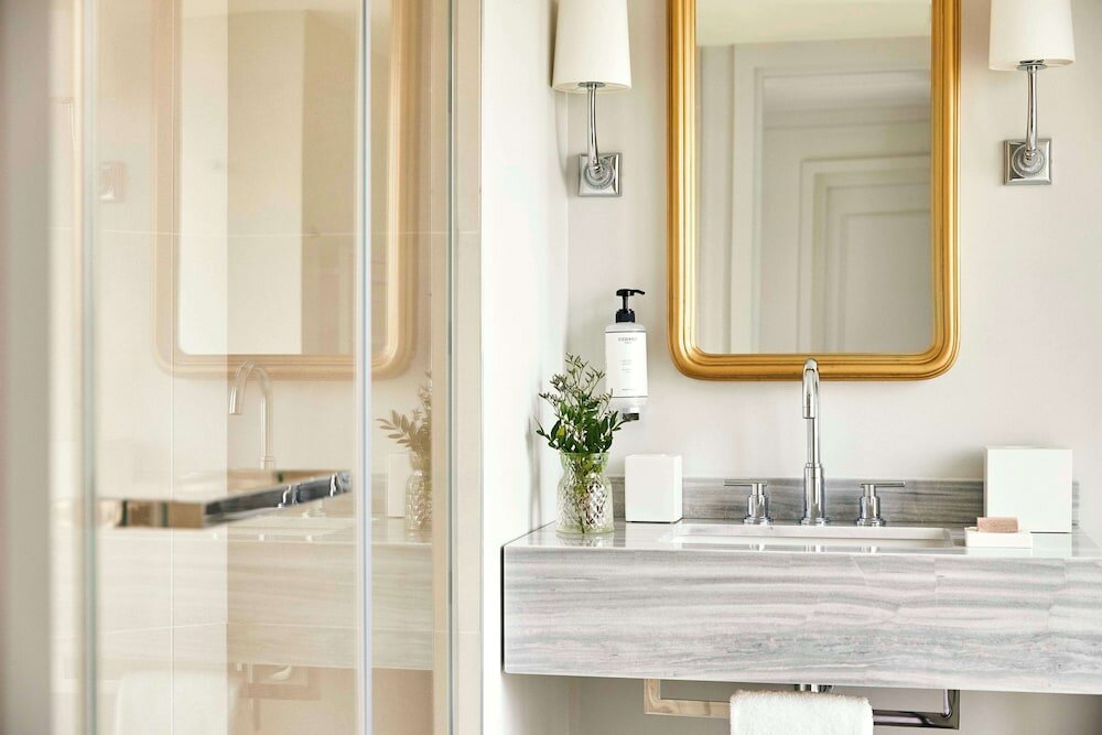 Фото Hôtel du Louvre