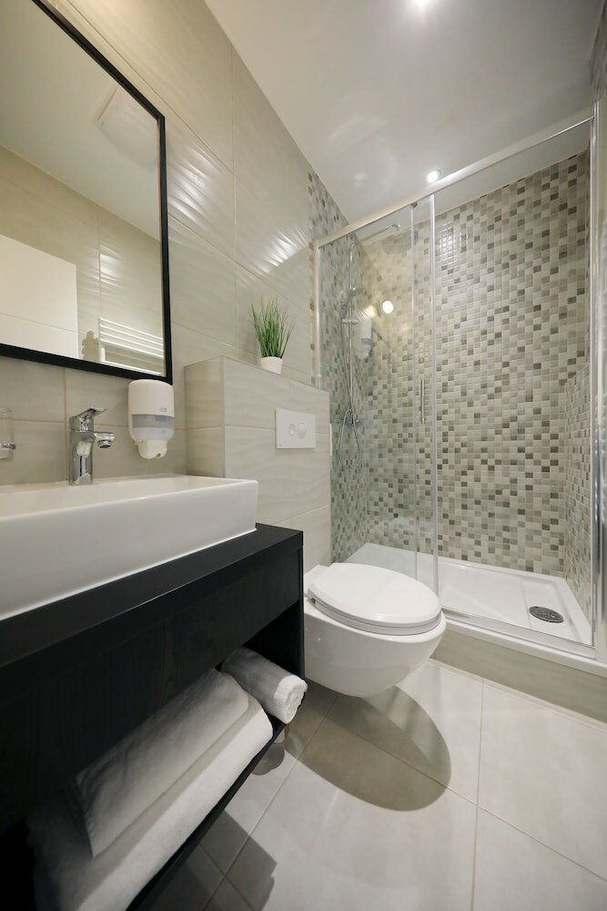 Фото Downtown Boutique Hostel