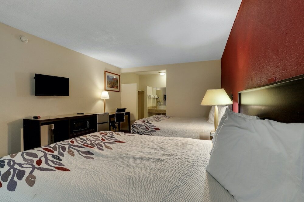 Фото Red Roof Inn Needles