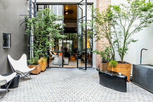 Внешний вид отеля Hotel Julien в Антверпене, фото 1