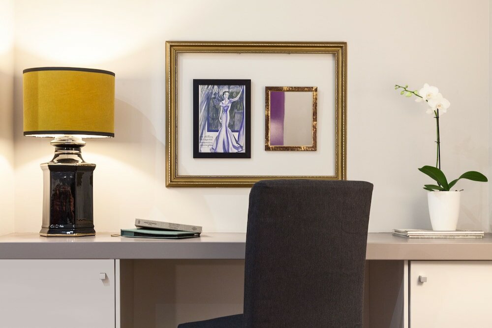 Фото B The Guest Downtown