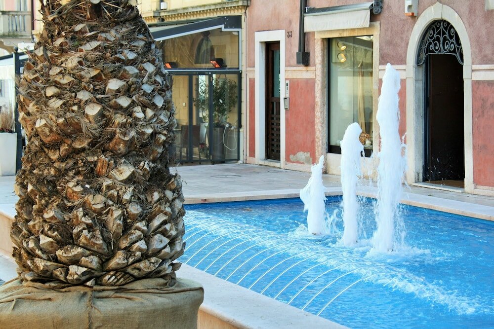 Фото Hotel Ristorante Commercio