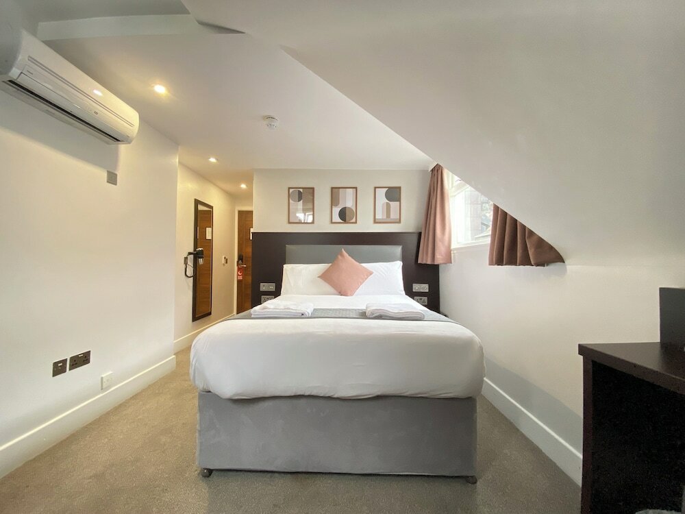 Фото Trebovir Hotel