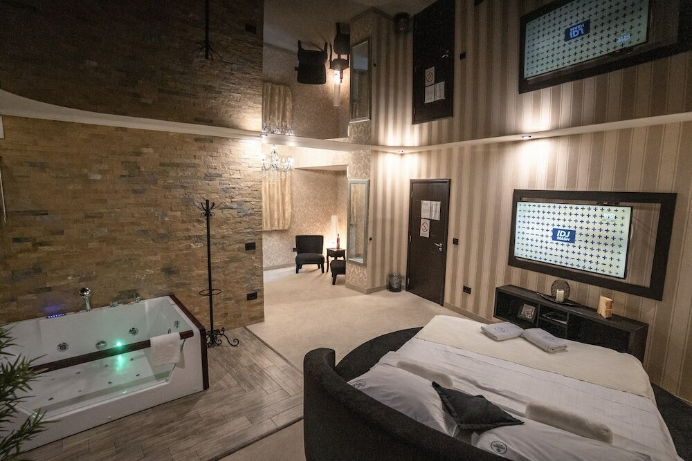 Фото Madison Rooms