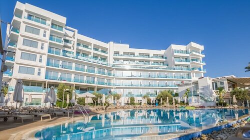 Гостиница Vrissaki Beach Hotel в Протарасе