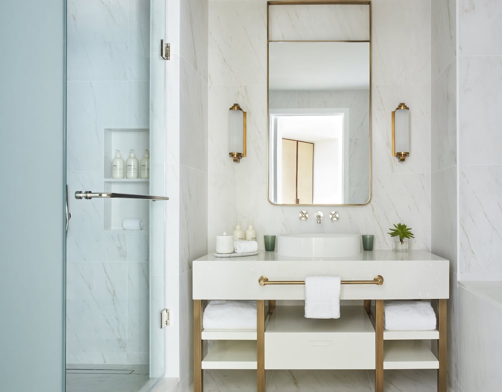 Фото Four Seasons Hotel and Residences Fort Lauderdale